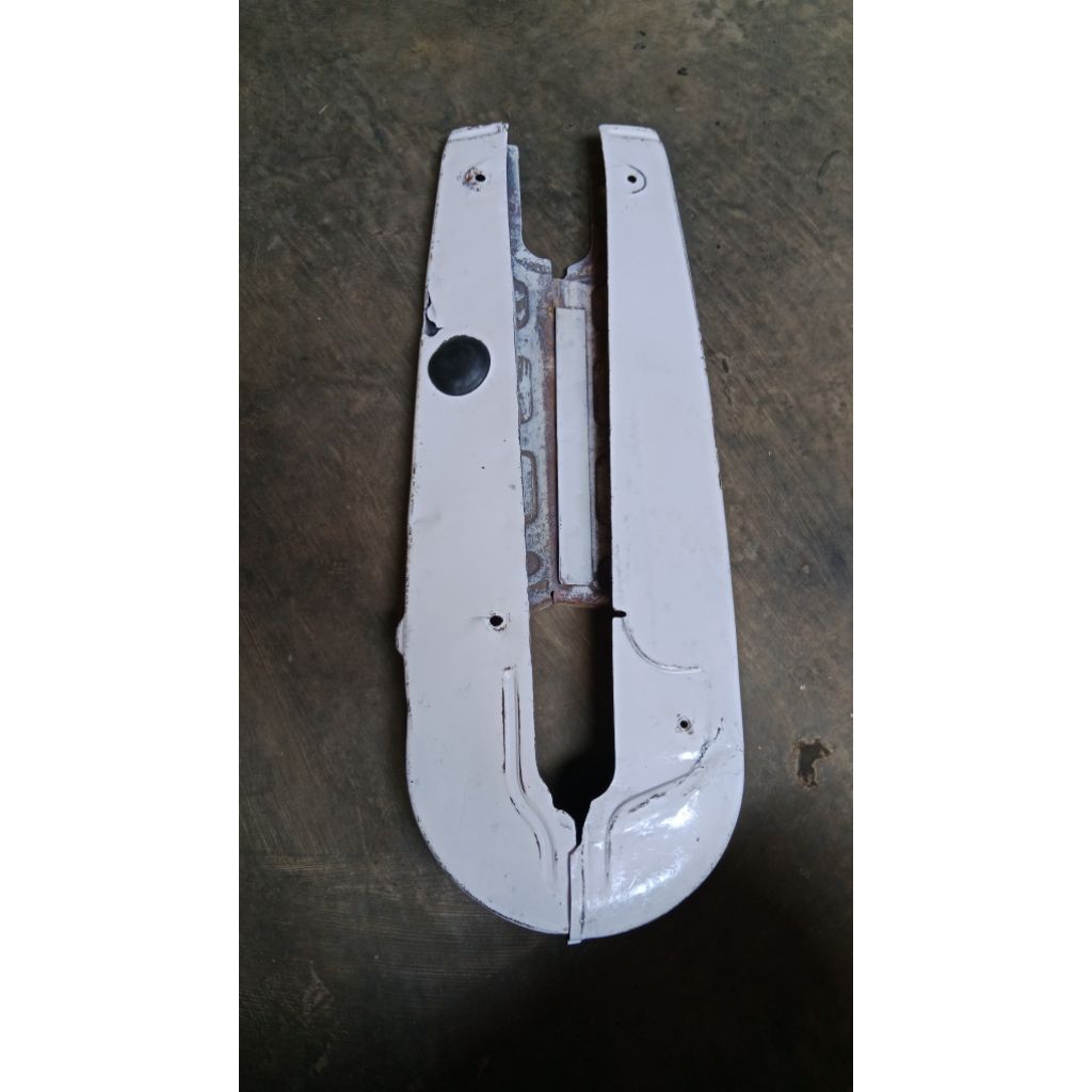 katengkas tutup rante yamaha V80 V75 bekas original