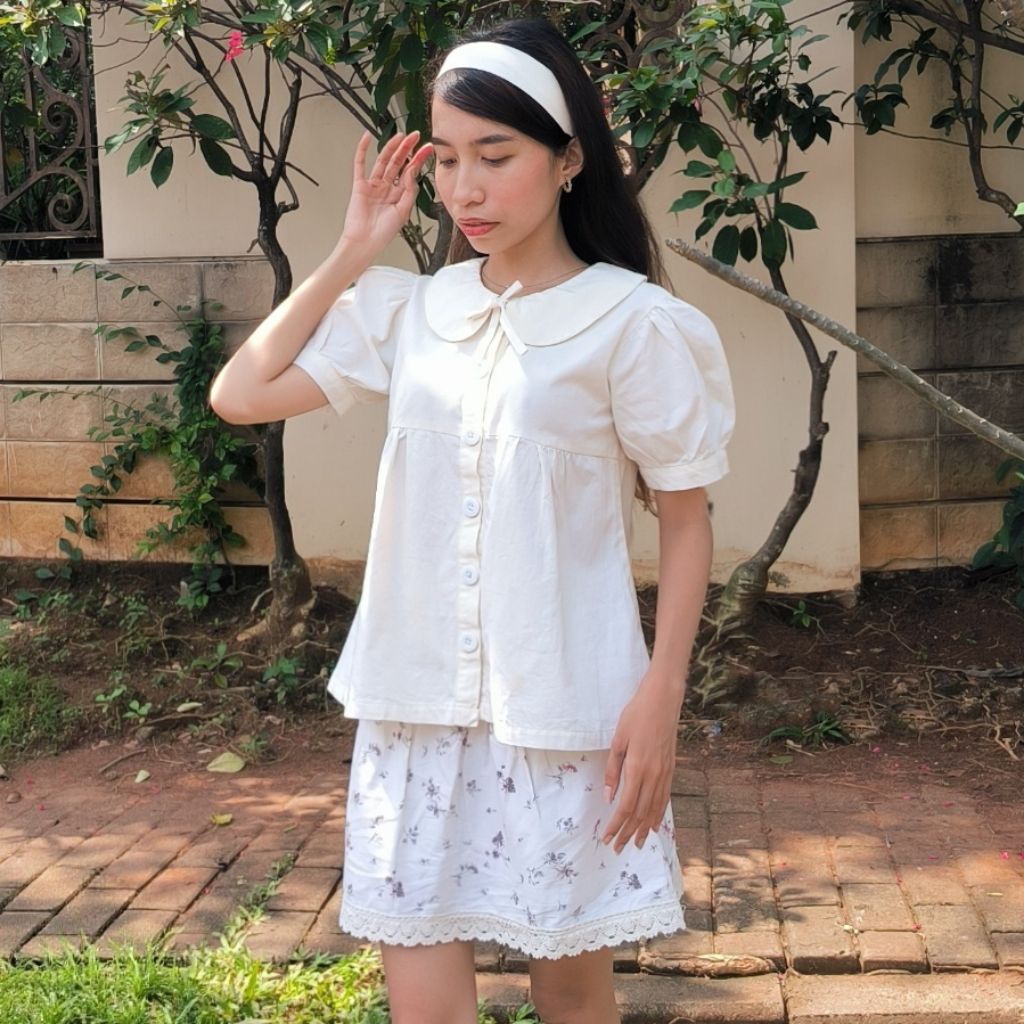 Daisy Blouse | Puff Sleeve Blouse | Blouse Lengan Balon | Blouse Putih Kerah Bulat | Coquette Blouse