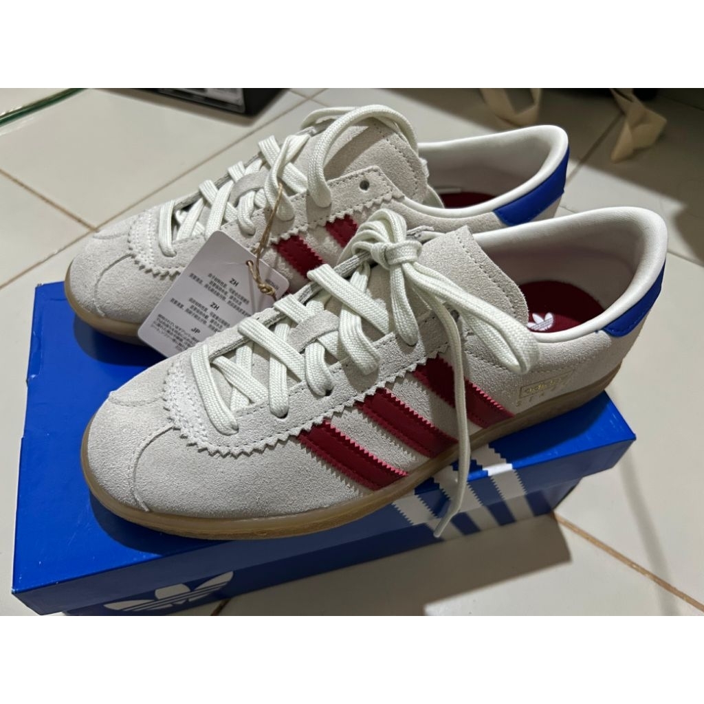 sepatu adidas unisex baru stadt