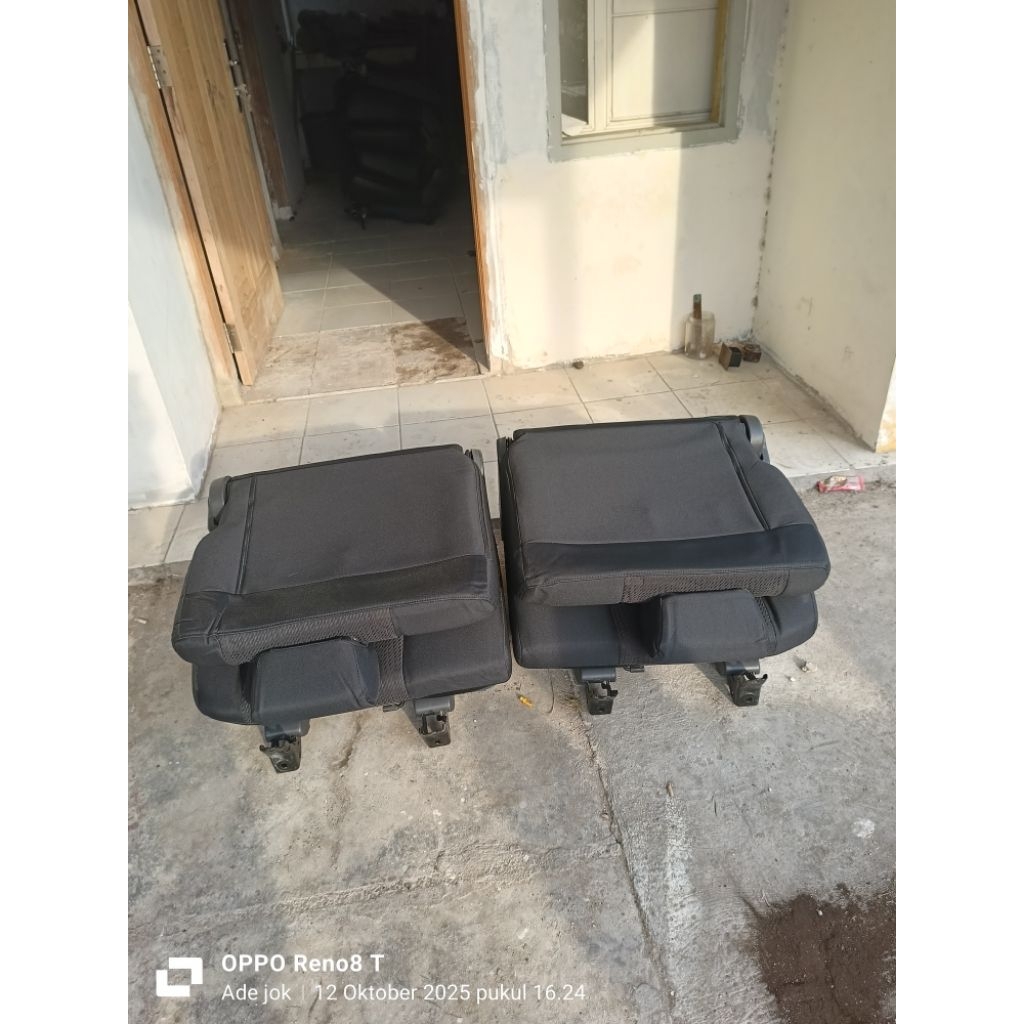 jok tengah avanza veloz