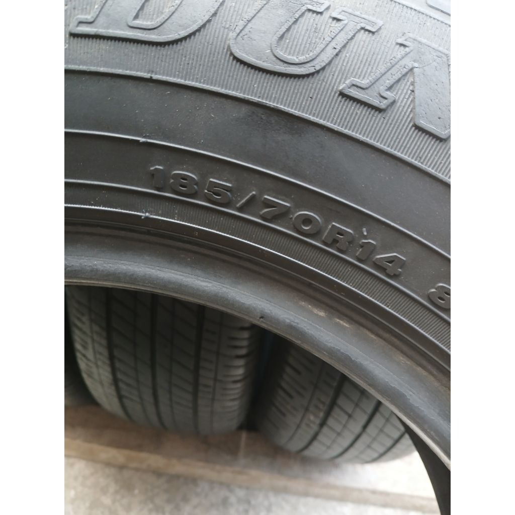 Ban Dunlop 185/70 R14