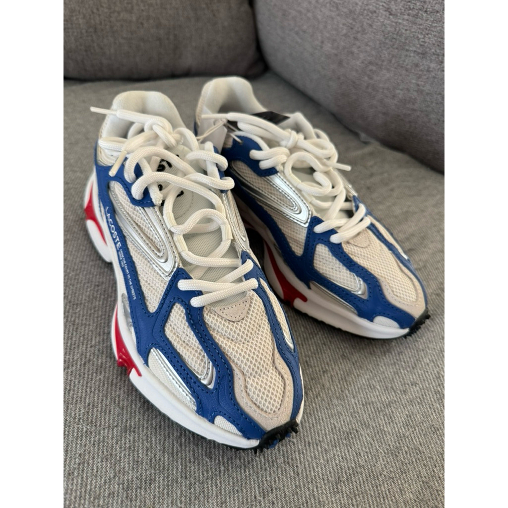Lacoste Shoes size 38