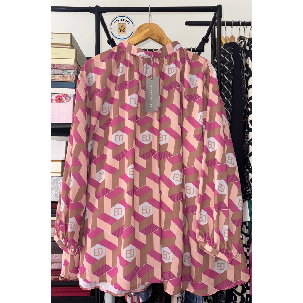 NEW Benang Jarum Arnia Monogram Blouse - Pink L