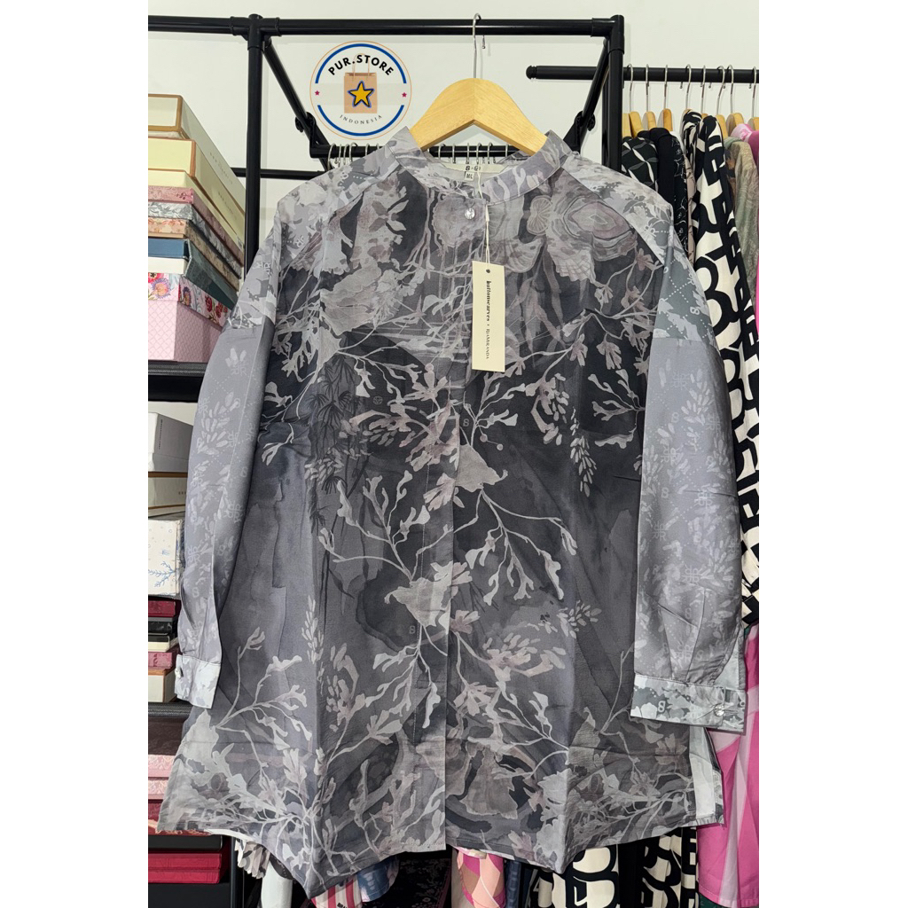 NEW Benang Jarum X RM Valvia Top - Midnight M/L (LD 122)