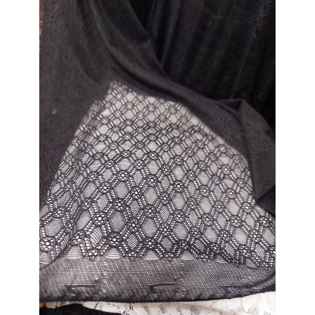 kain brokat premium  - kain brokat original  - kain brokat stretch  - kain brokat katun ( hitam) g