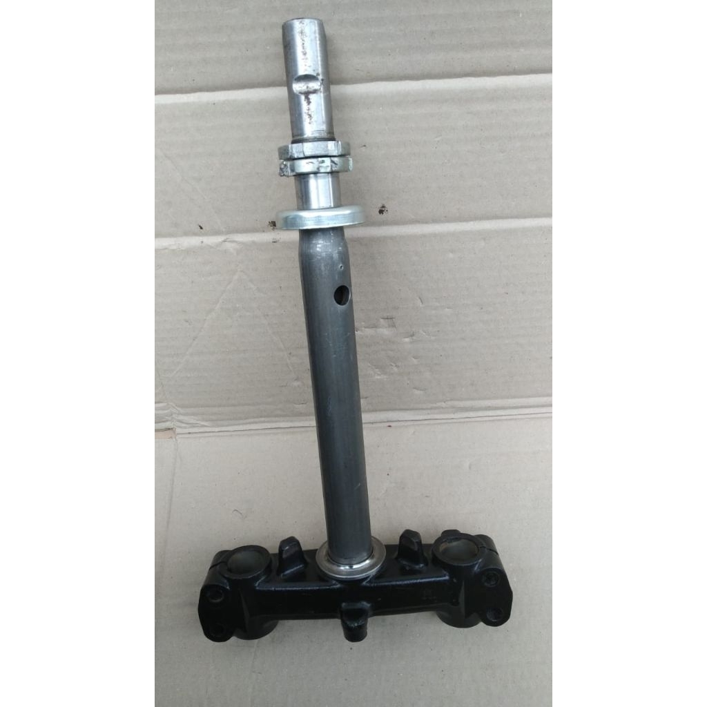 T Fork Segitiga Yamaha Mio 125 Mio M3 Mio Z kode 2PH Original copotan