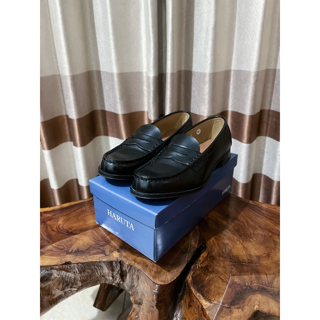 Haruta Loafers