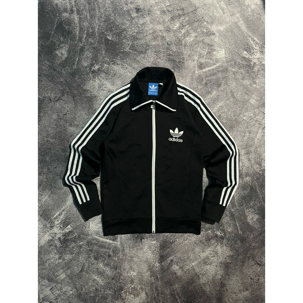 Tracktop Adidas Europa