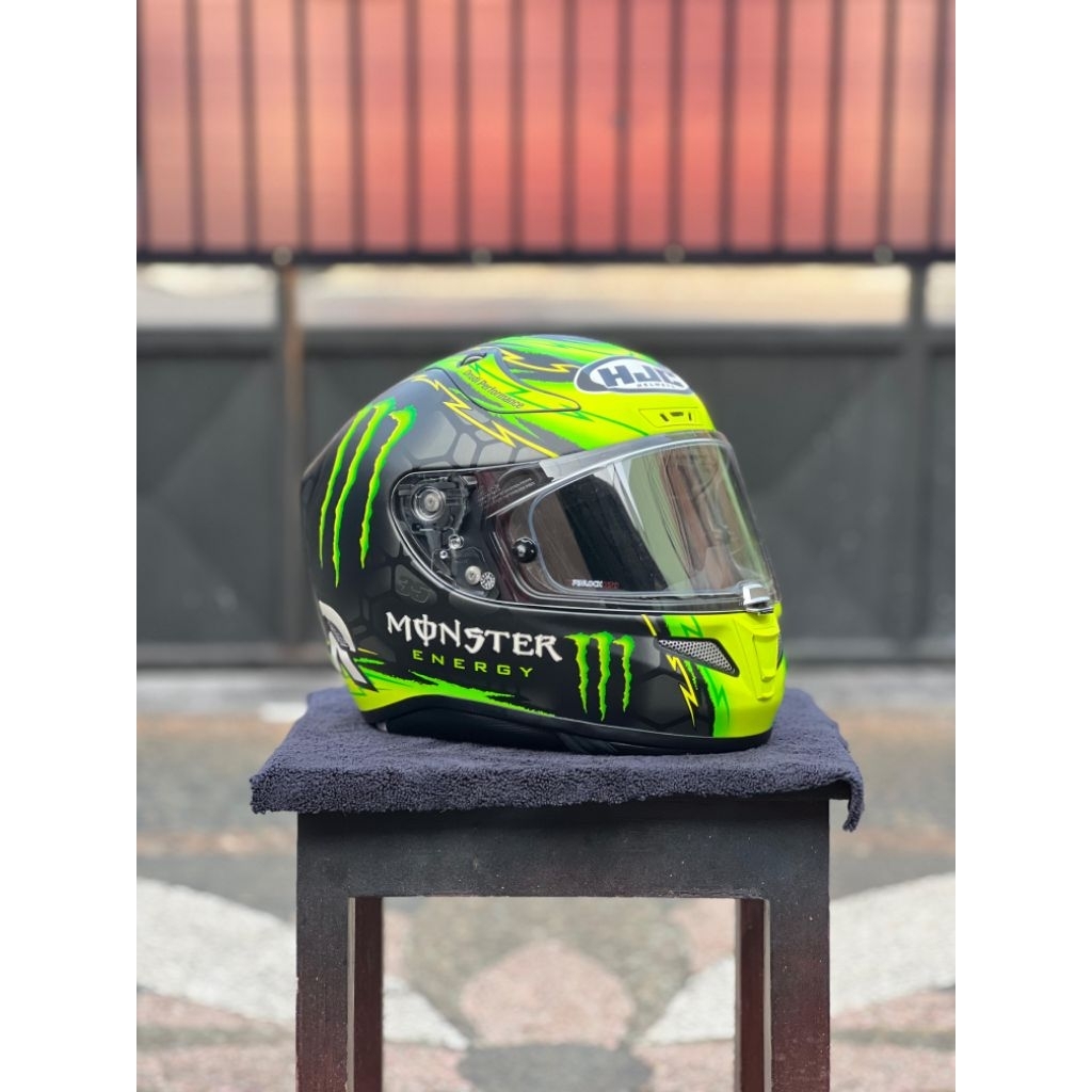 HJC RPHA 11 Cal Crutchlow