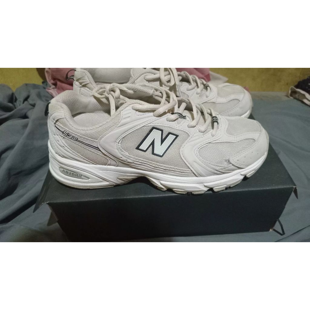 SEPATU NB 530 IVORY BEIGE SIZE 40.5 SECOND ORI