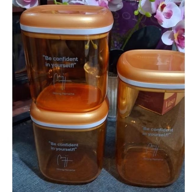 CRYSTAL CANISTER GOLD ORIGINAL TUPPERWARE