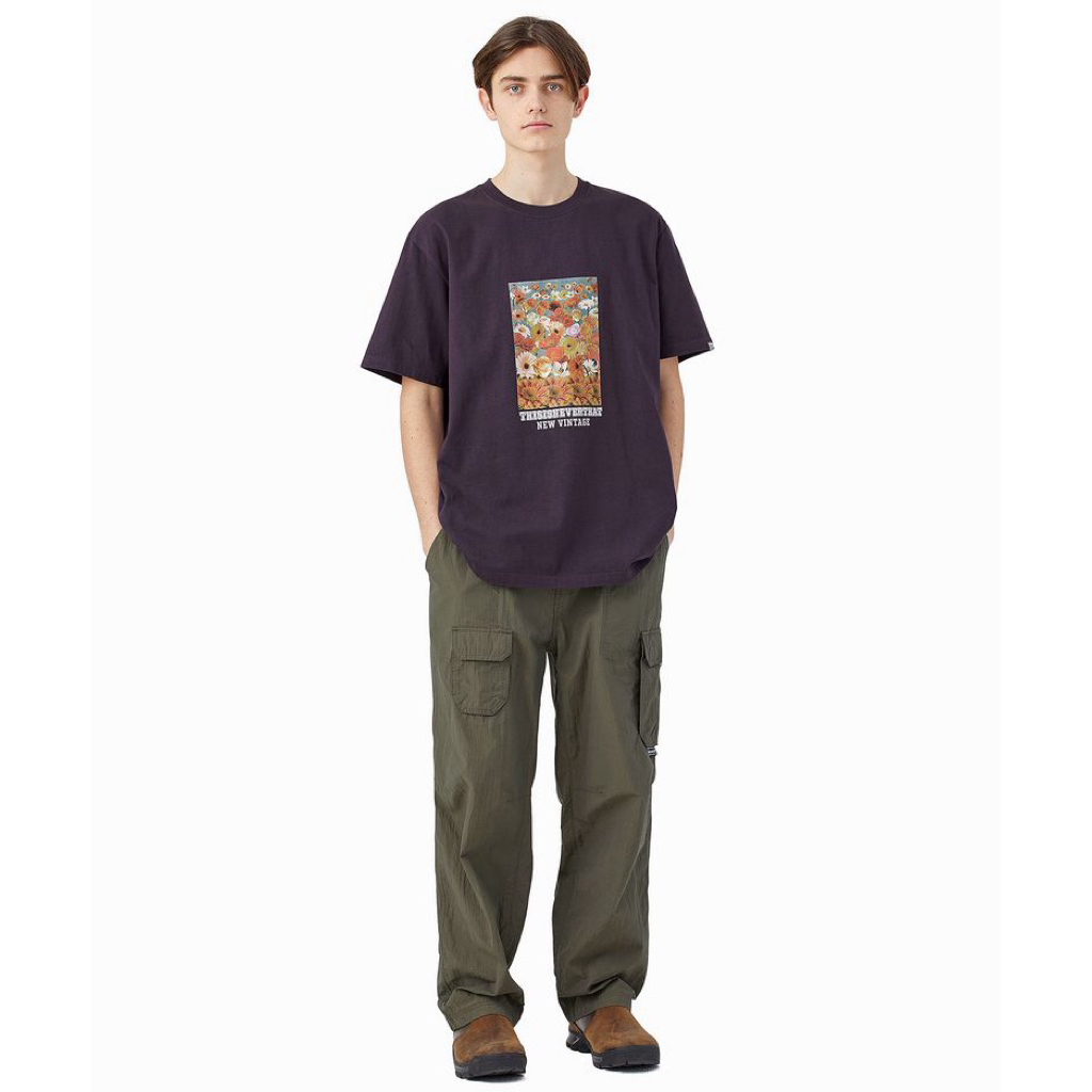 Kaos THISISNEVERTHAT