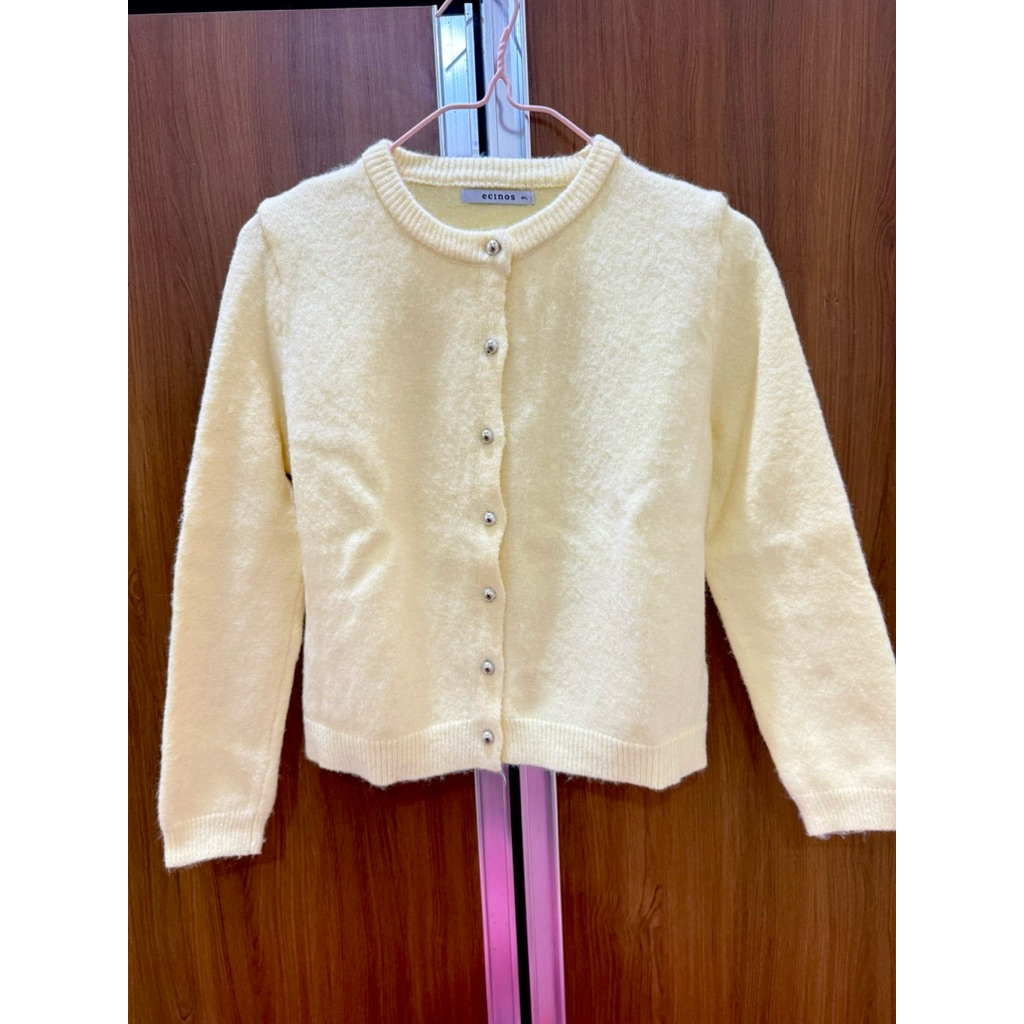 Cardigan Ecinos Butter Yellow