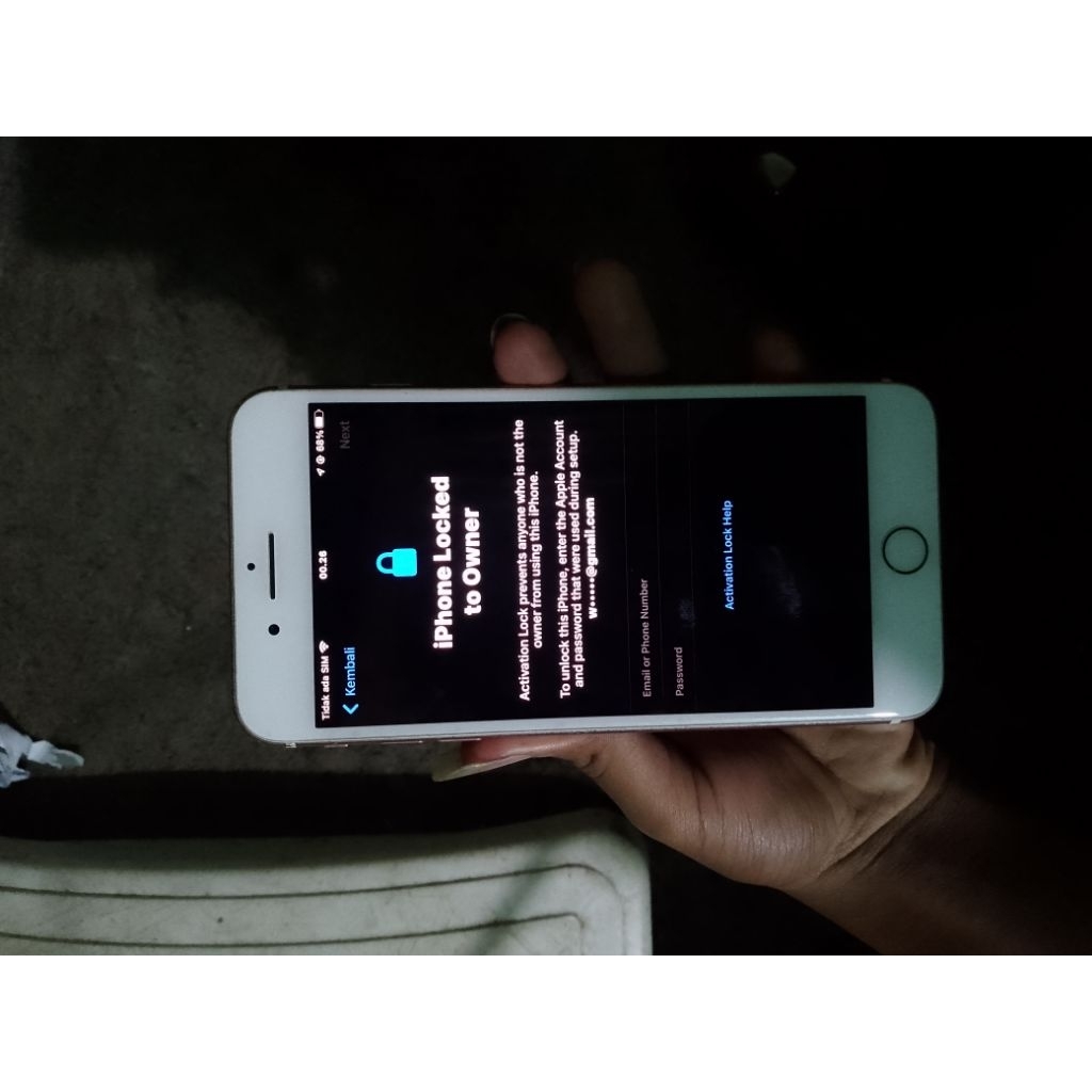 Iphone 7plus 128gb lock iCloud