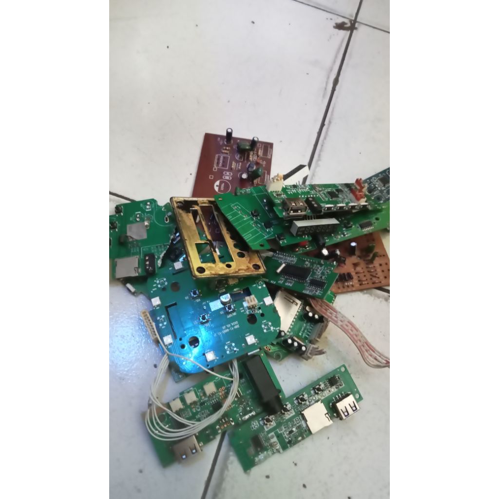 mesin speaker bluetooth rusak
