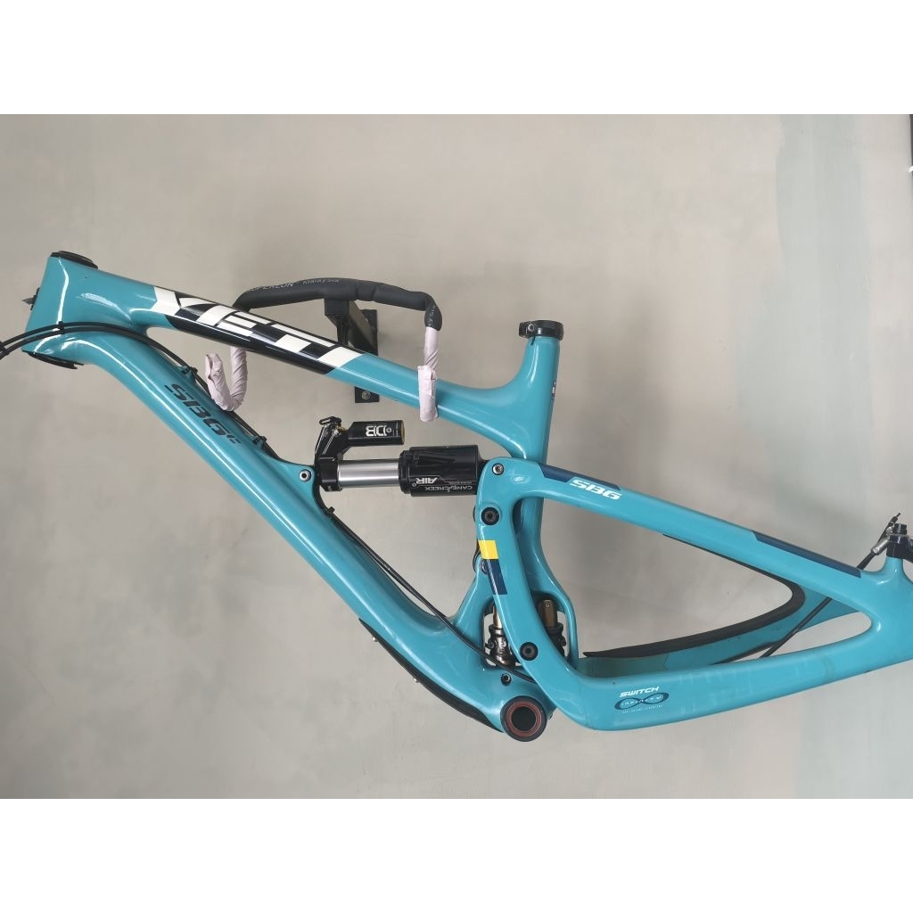 Frameset YETI SB6C Carbon 27.5 boost size S rearshock Cane Creek CCDB ,siap pakai