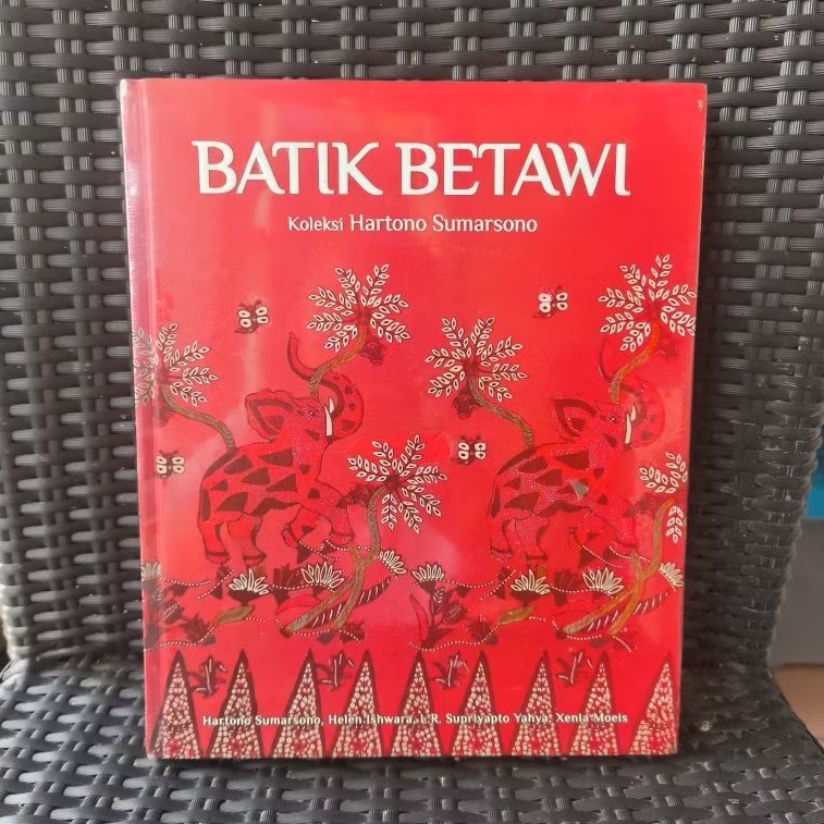 BATIK BETAWI koleksi Hartono Sumarsono
