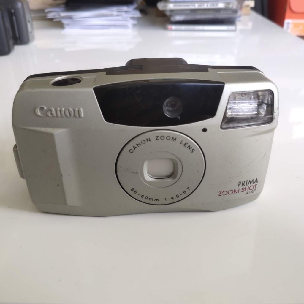 Kamera analog CANON Prima Zoom Shot