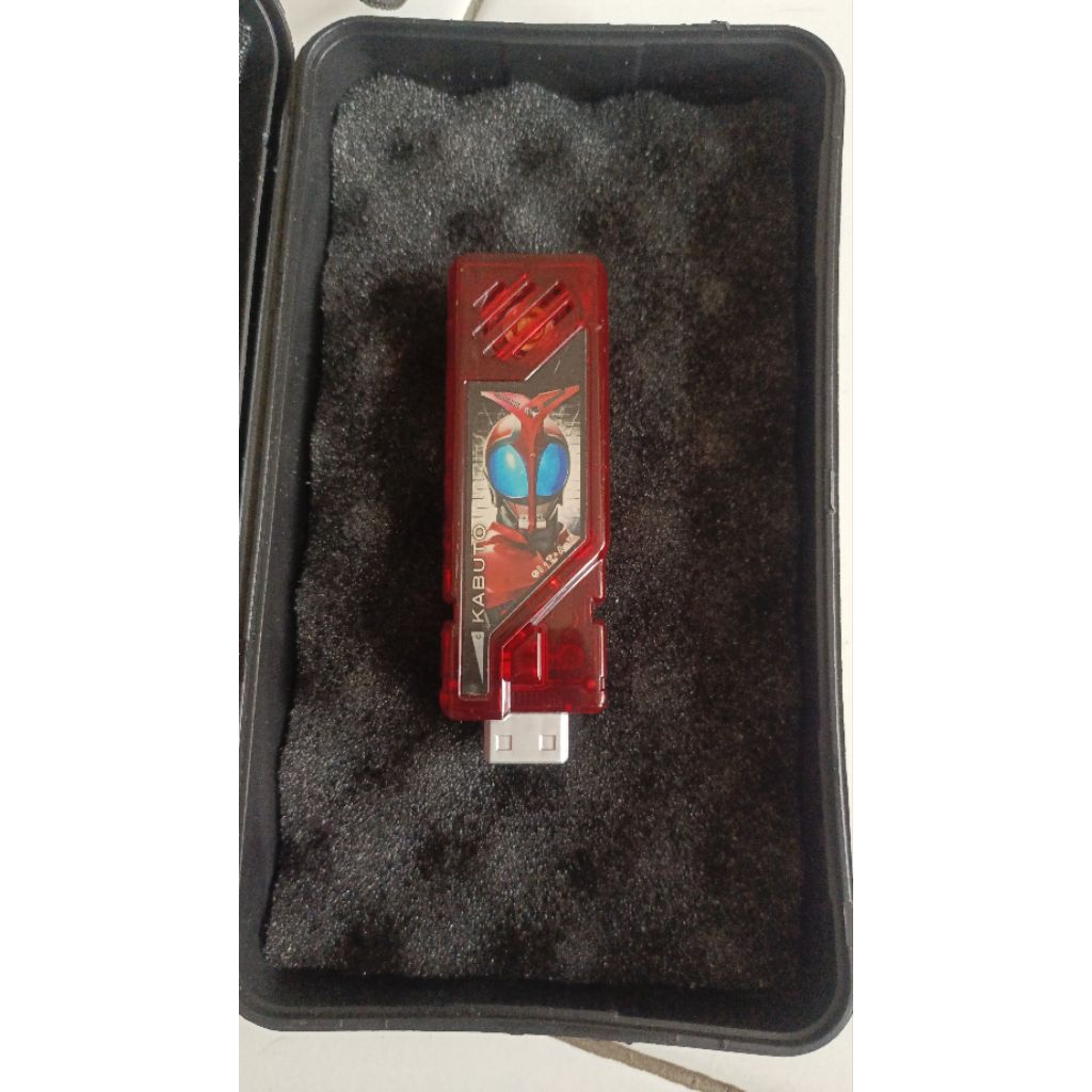 CT/SG gaia memory kamen roder w ( kabuto)
