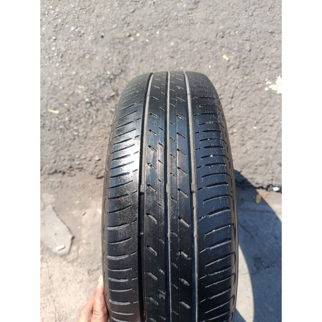 Ban Mobil Bridgestone Ecopia 175/65 R14
