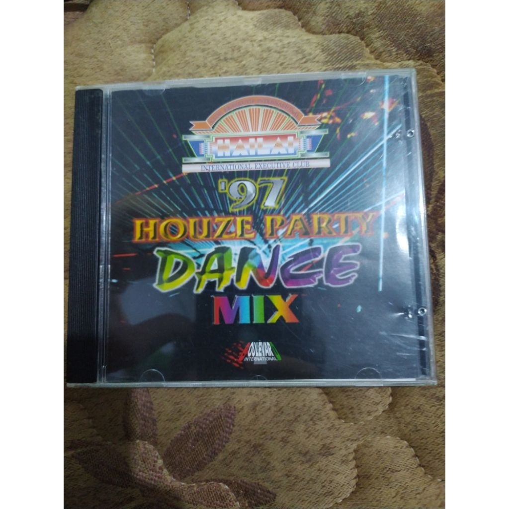 CD Audio Hailai International Executive Club - Houze Party Dance Mix '97 (Boulevard International)