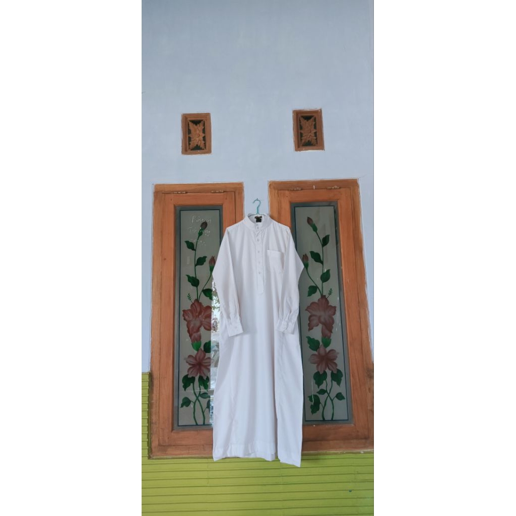 GAMIS PRIA PUTIH PL BRAND AL'F FASHION