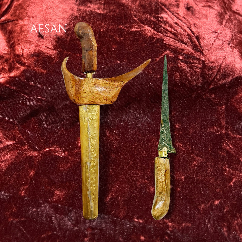 Aesan - Keris Adat Jawa Anak dan Dewasa