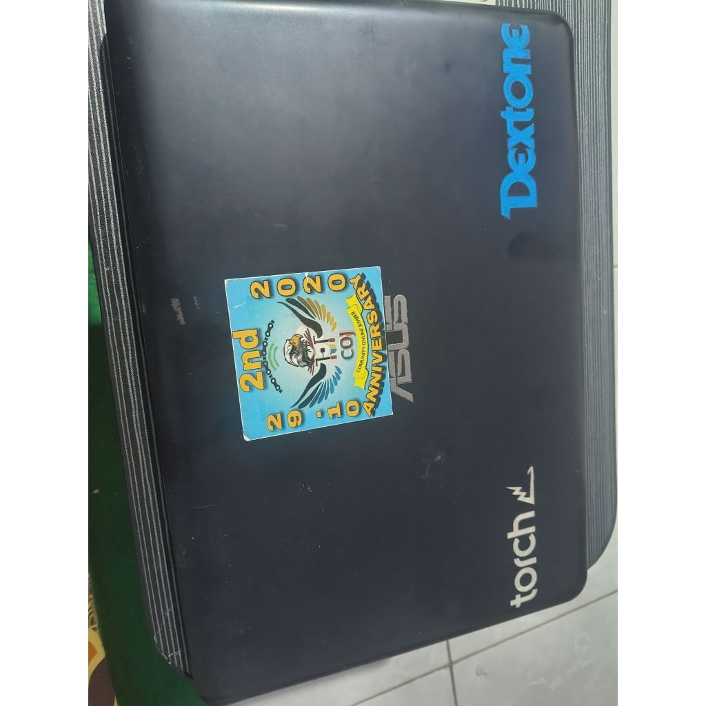 Laptop Asus e402y