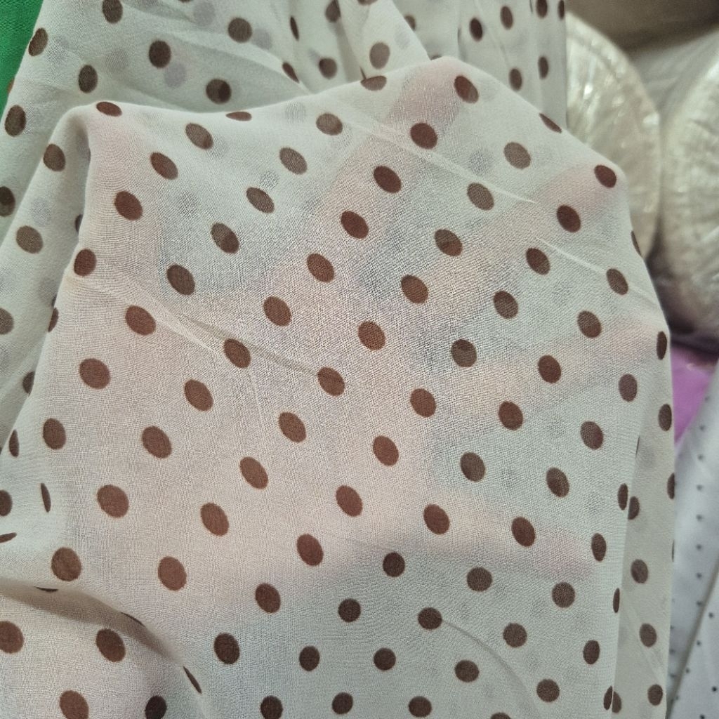 kain sifon motif-kain sifon motif polkadot-kain chiffon  motif polkadot premium