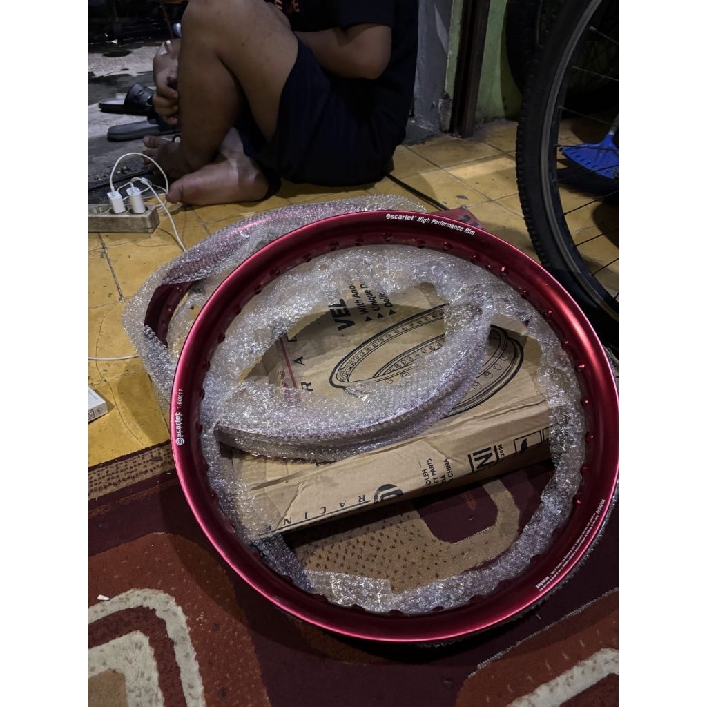 velg ring 17 scarlet