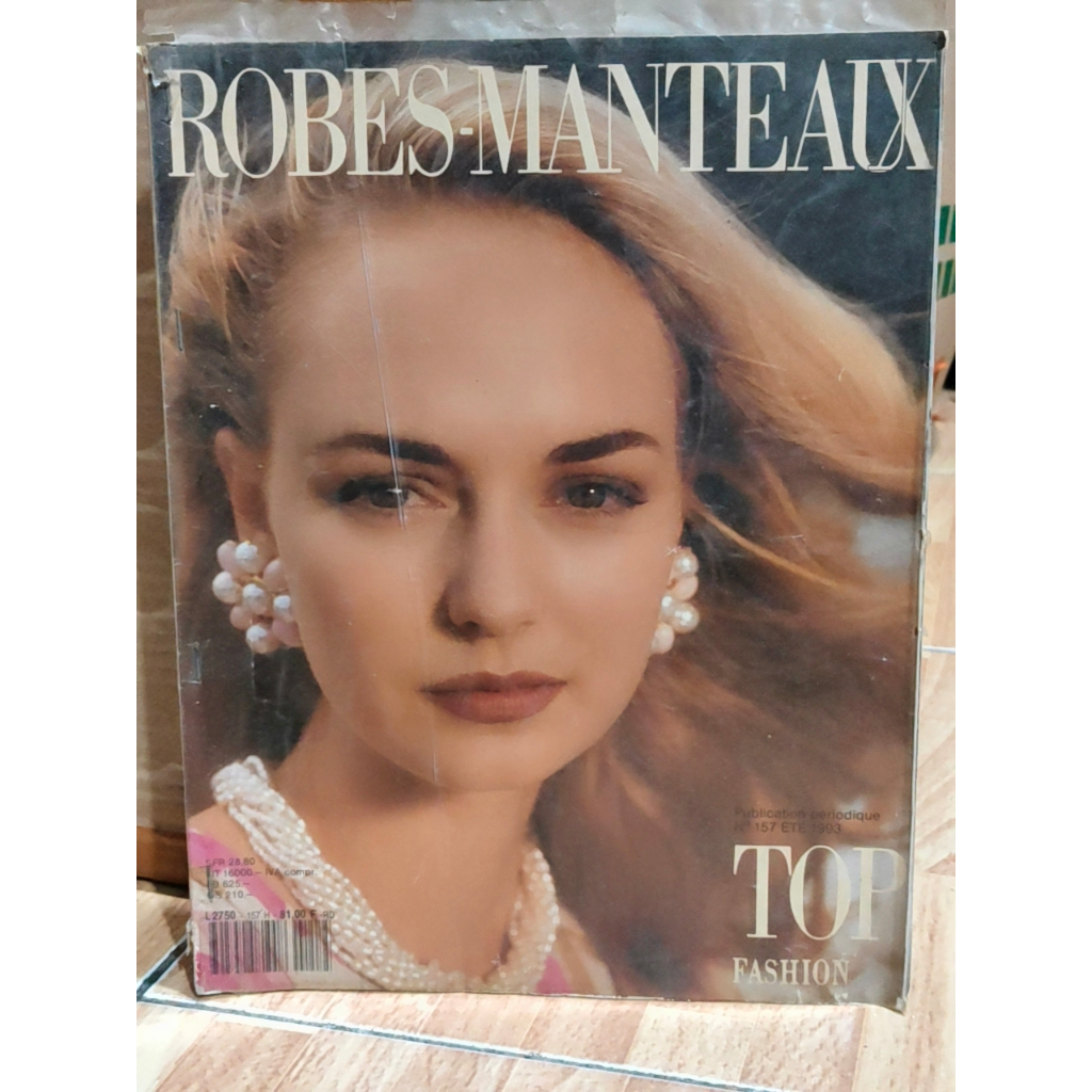 MAJALAH GADIS KOTA CIREBON KOSMOPOLITAN TOP FASHION SONY 32
