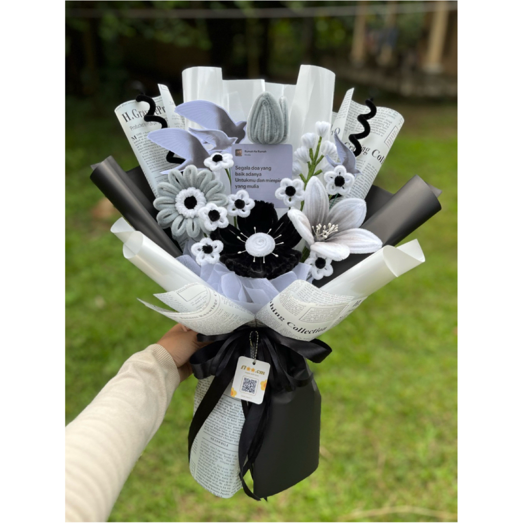 Buket Hindia | Buket Kawat Bulu Hindia everything u are