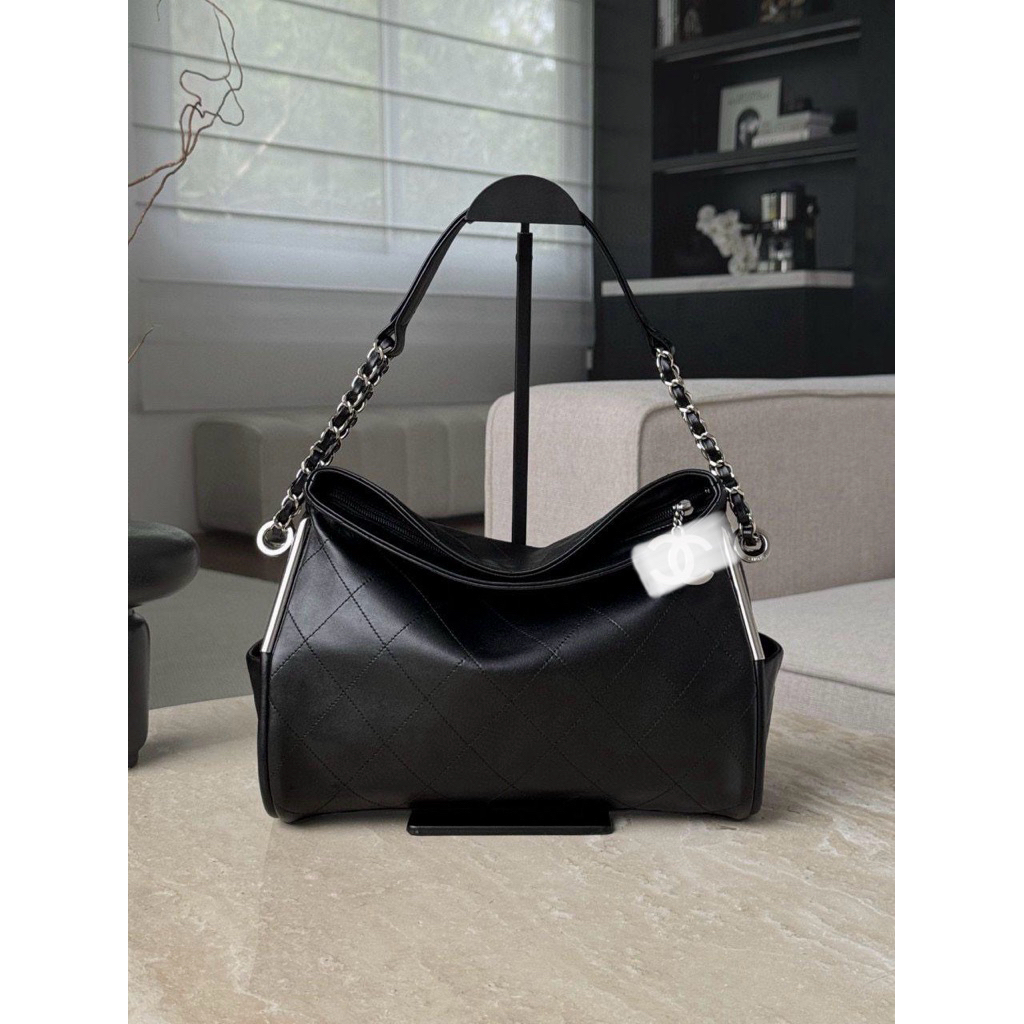 Authentic VIP Gift Beauty