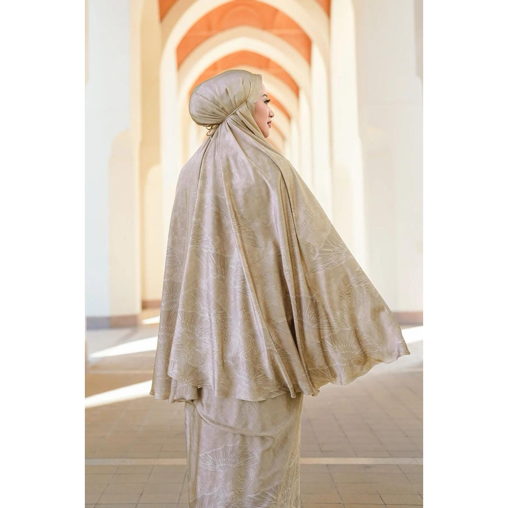 MUKENA BUTTONSCARVES MEDINA
