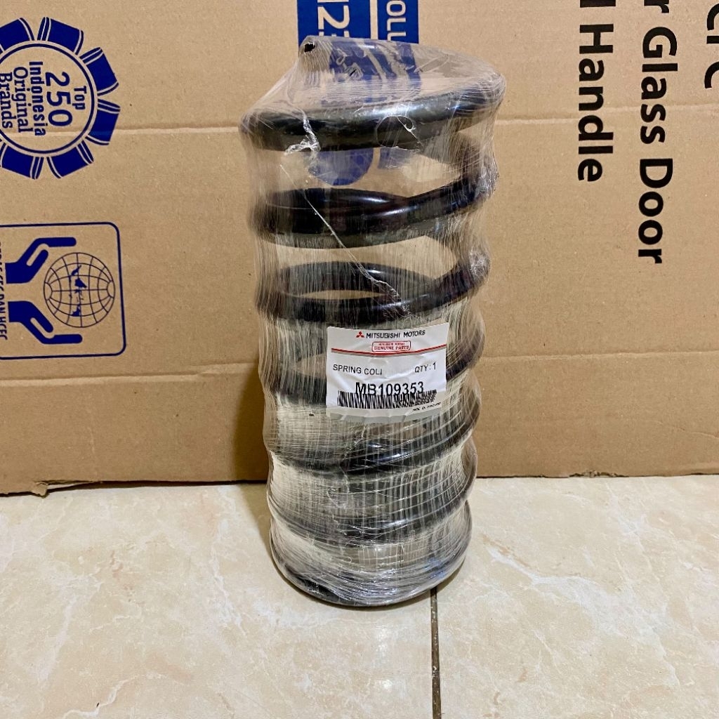SPRING COIL DEPAN MITSUBISHI L300 ORIGINAL MB109353