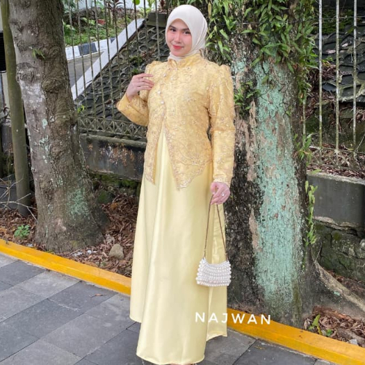 QONITA DRESS