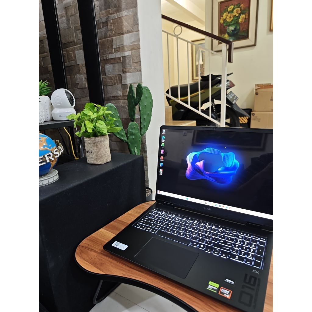 Laptop HP Omen 16 Ap00ax RTX5060 Ryzen 9 8940HX x rog
