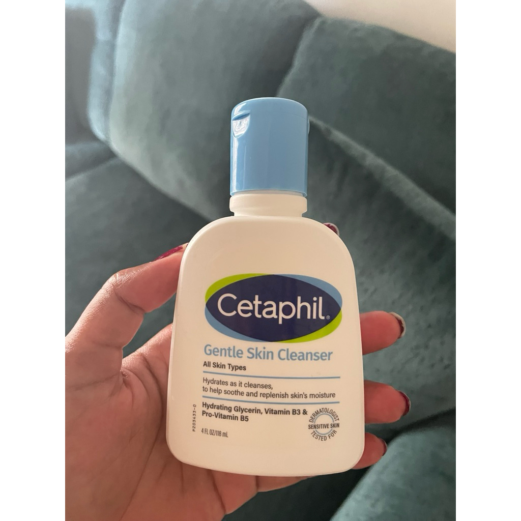 Facial  wash cetaphil