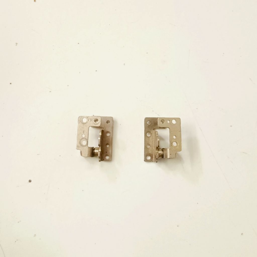 Engsel Laptop Zyrex Sky NB1201