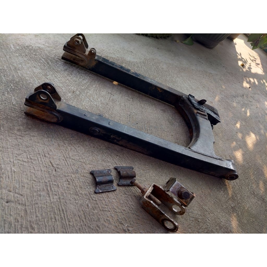 swing arm mp Megapro Primus hiu original copotan utuh set setelan rantai ori