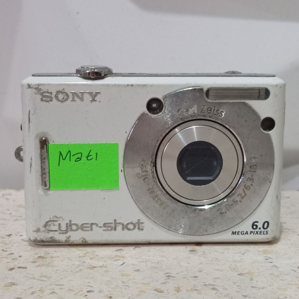 Sony Cyber-shot DSC-W30 6MP Carl Zeiss Kamera Digital Original Second Kondisi Mati Sparepart