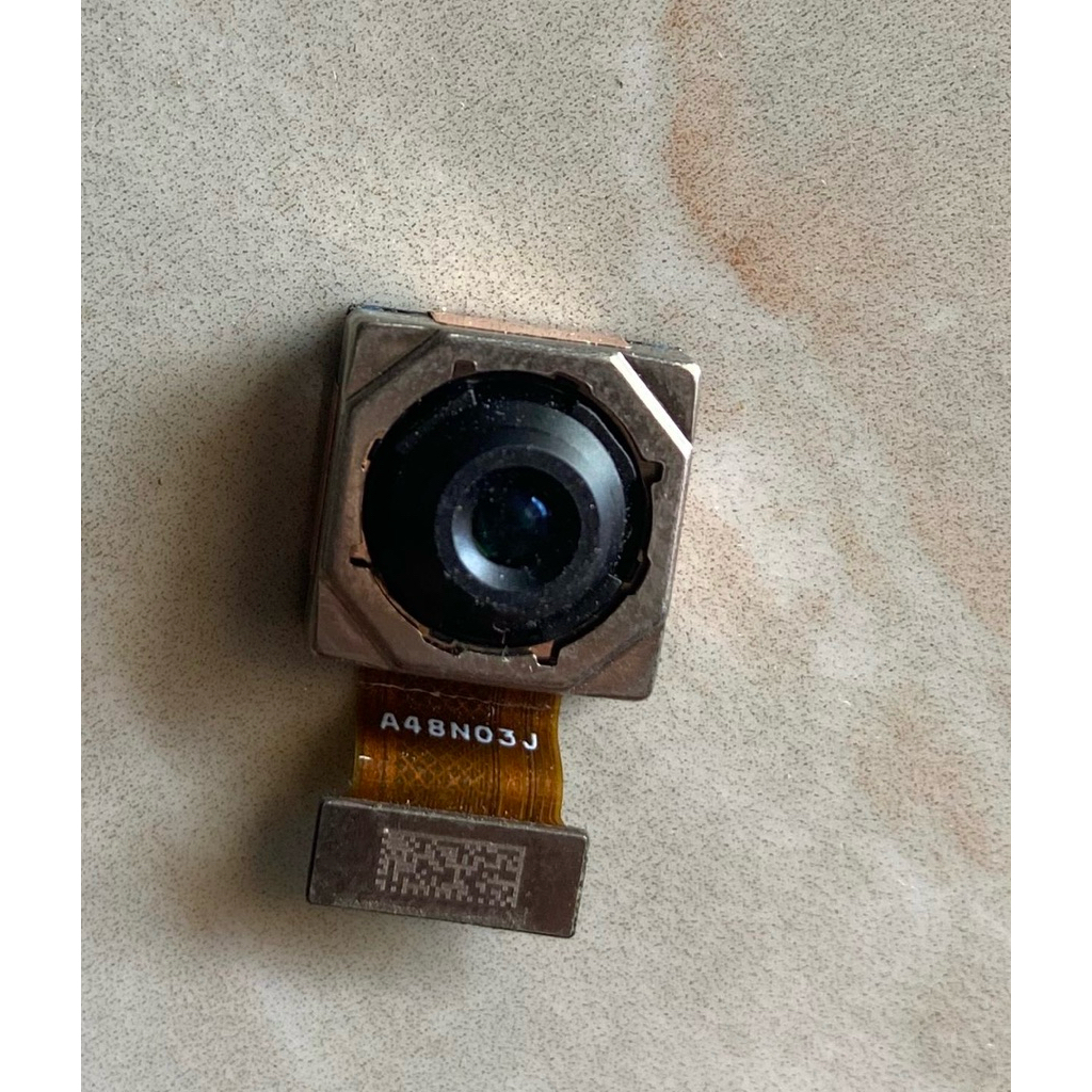 kamera bekas belakang poco f3
