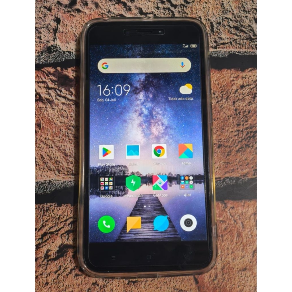 Redmi 5A (RAM 3+32) - hp normal siap pakai