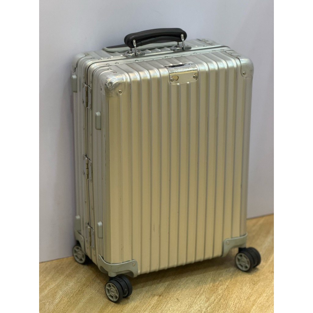 preloved rimowa classic cabin aluminium