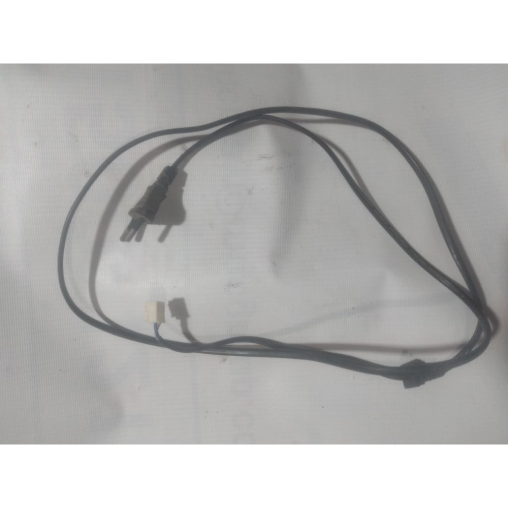 Kabel power bekas copotan dvd stb dvb