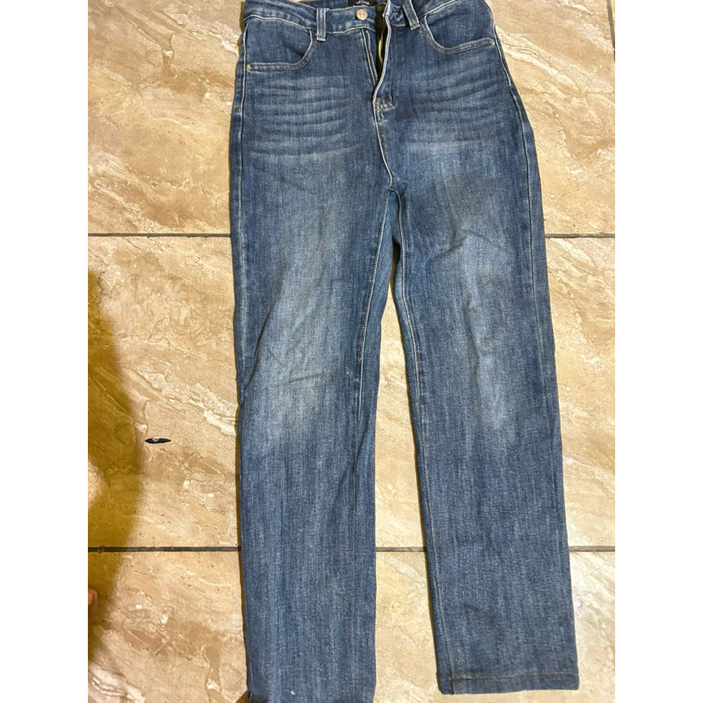 yeona lui jeans M