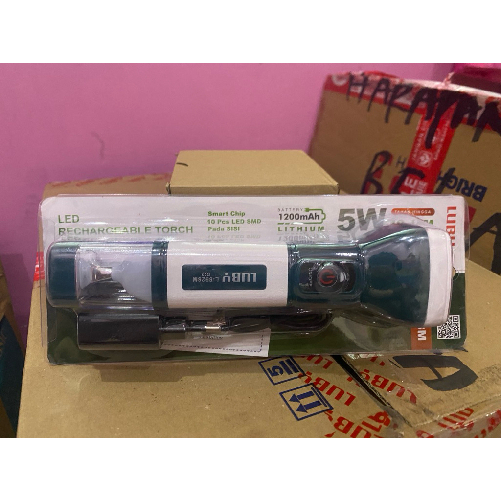 Senter tangan Luby /lampu senter