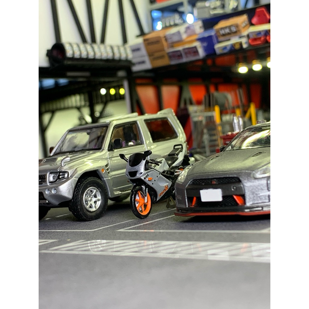 diecast motor ninja r 1/64