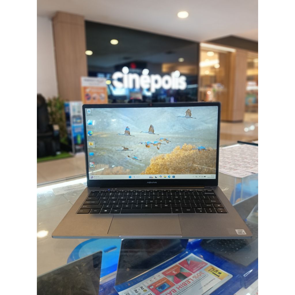 Advan Workpro Lite Intel Core i5-1035G1 Ram 8GB SSD 256GB Layar 14" FHD Win11 - Second