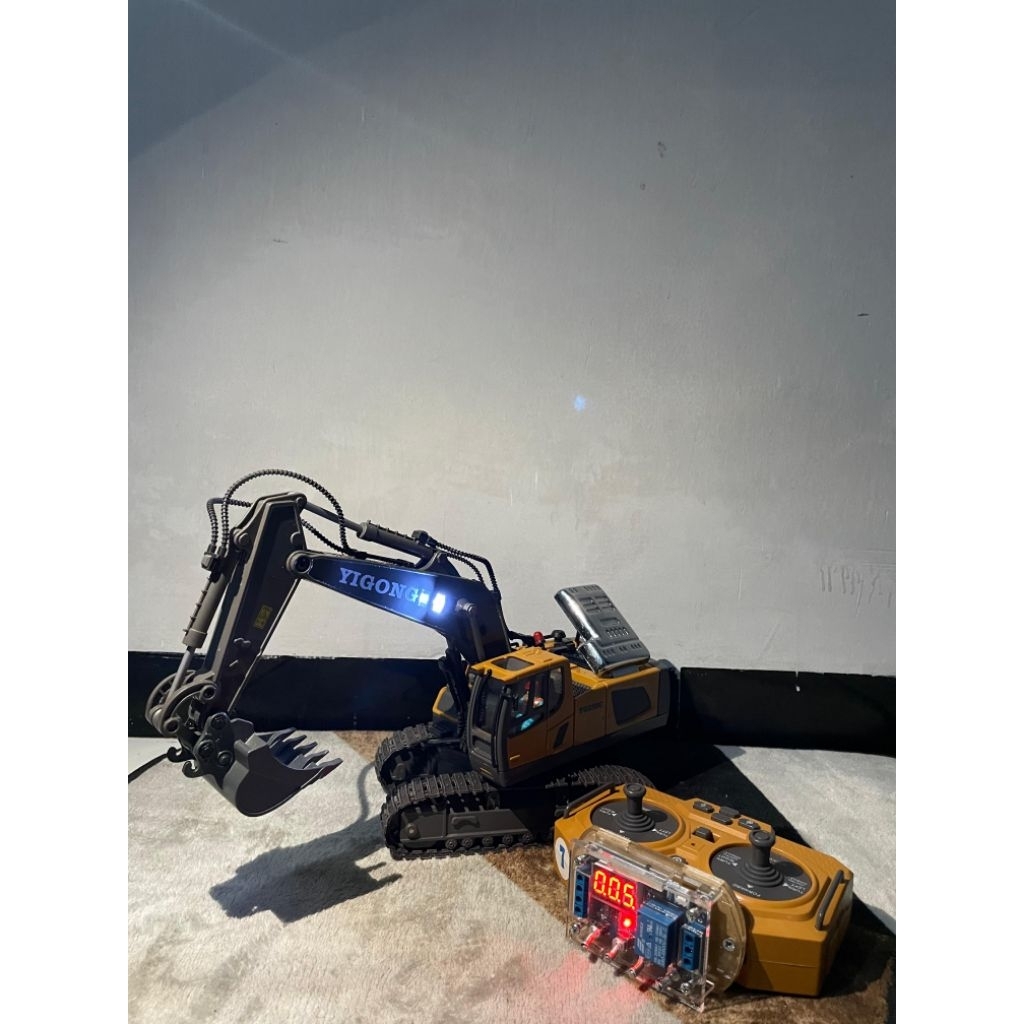 RC excavator yigong upgrade timer otomatis